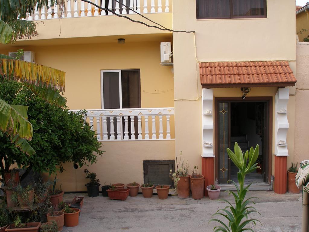 Georgia Old Town Apartments Rhodes City Exteriör bild
